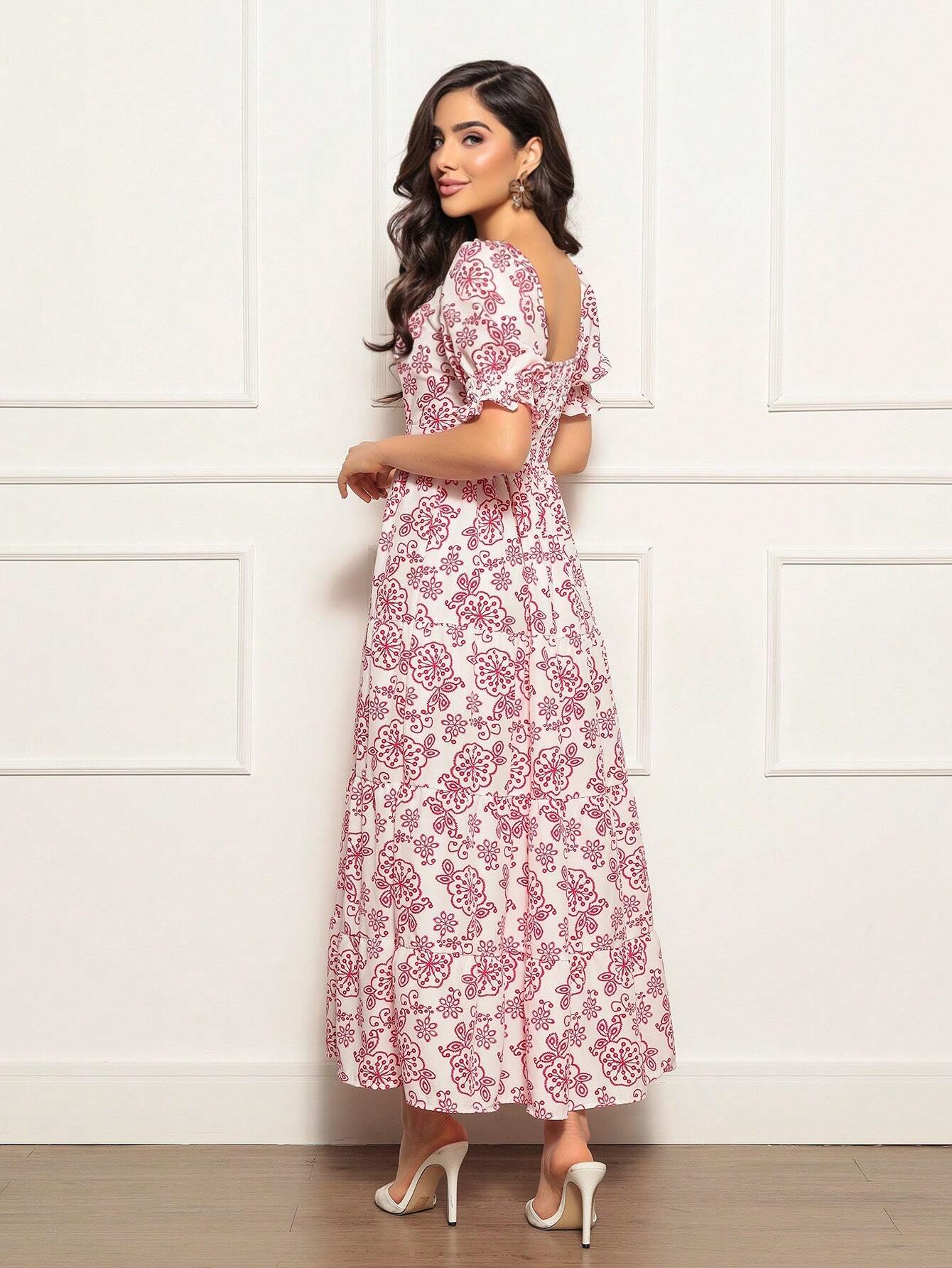 Long printed dress with sleeves