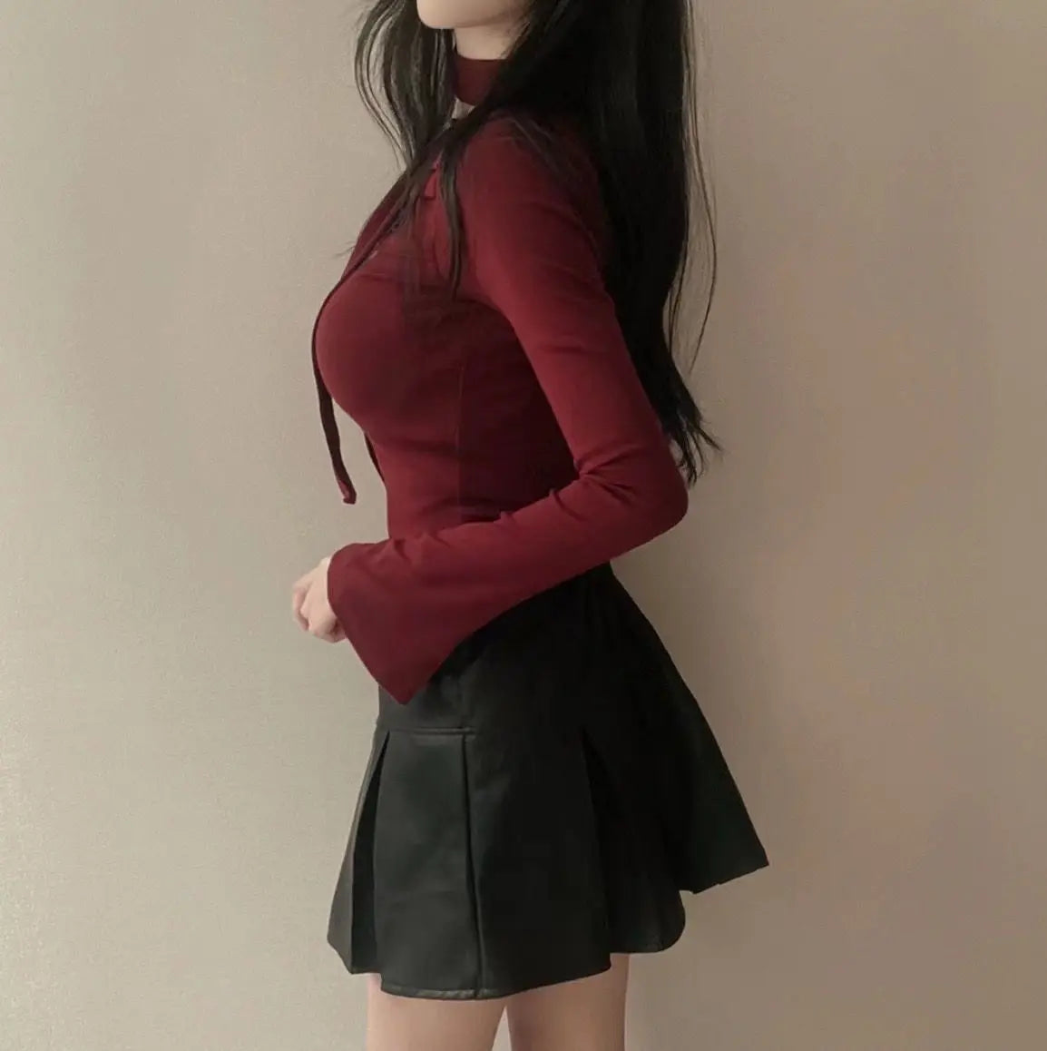 Asymmetric Scarf Pleated Top - Livellia