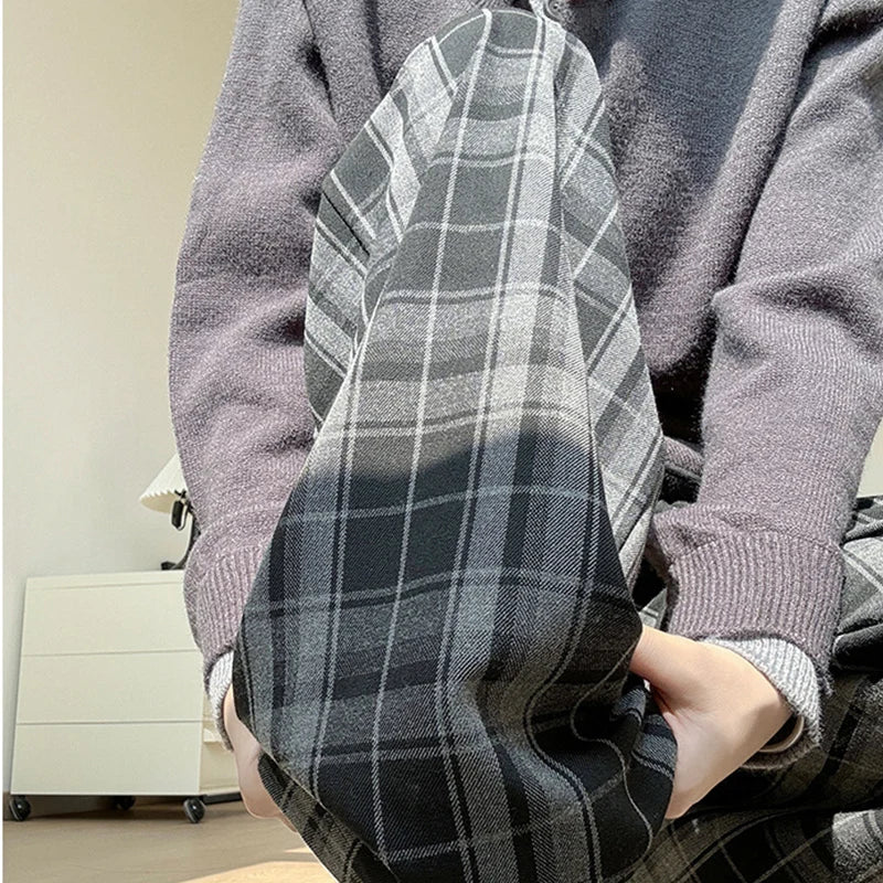 Plaid Chic High-Waist Trousers - Livellia