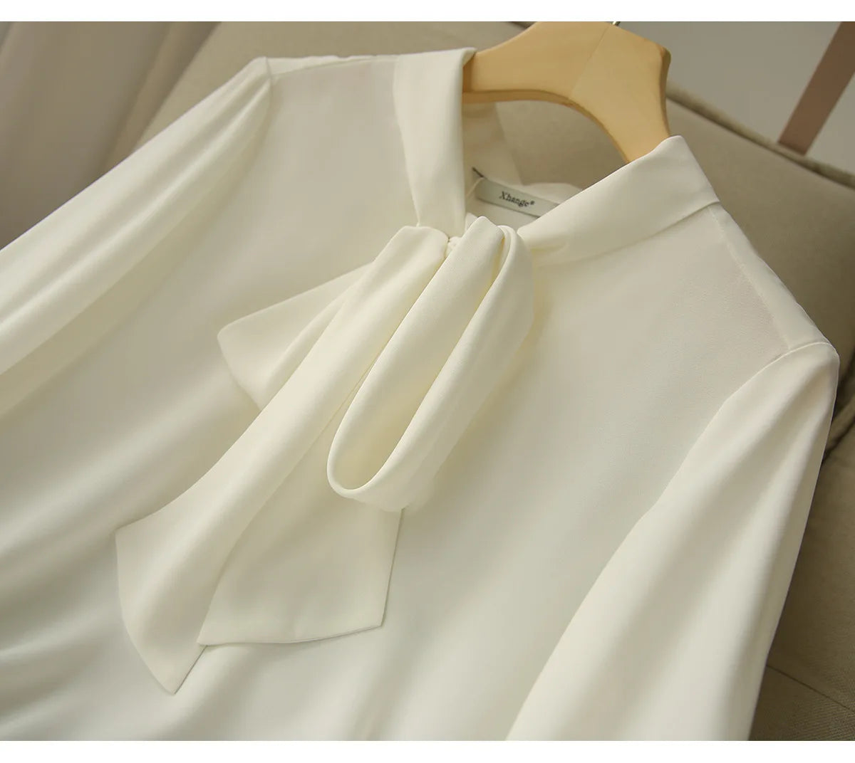 Polka Puff Bow - Livellia