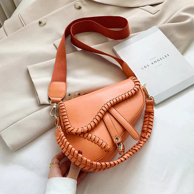 Women’s Bag – Combining Style