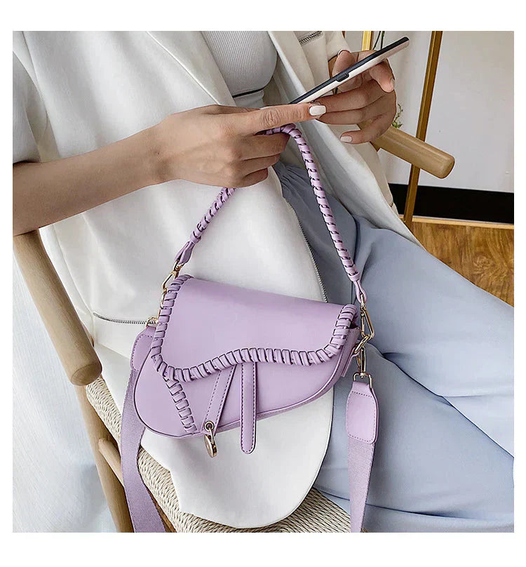 Women’s Bag – Combining Style