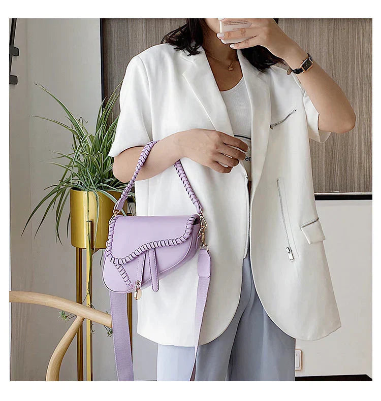 Women’s Bag – Combining Style