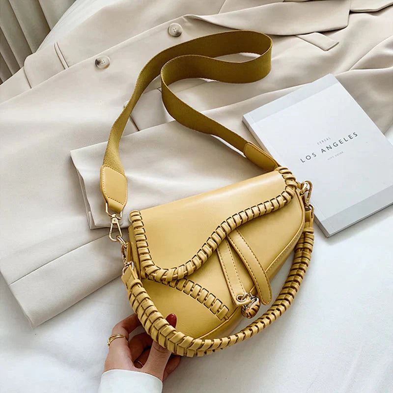 Women’s Bag – Combining Style
