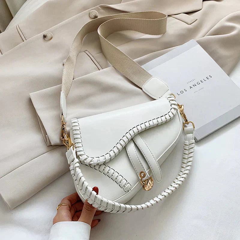 Women’s Bag – Combining Style