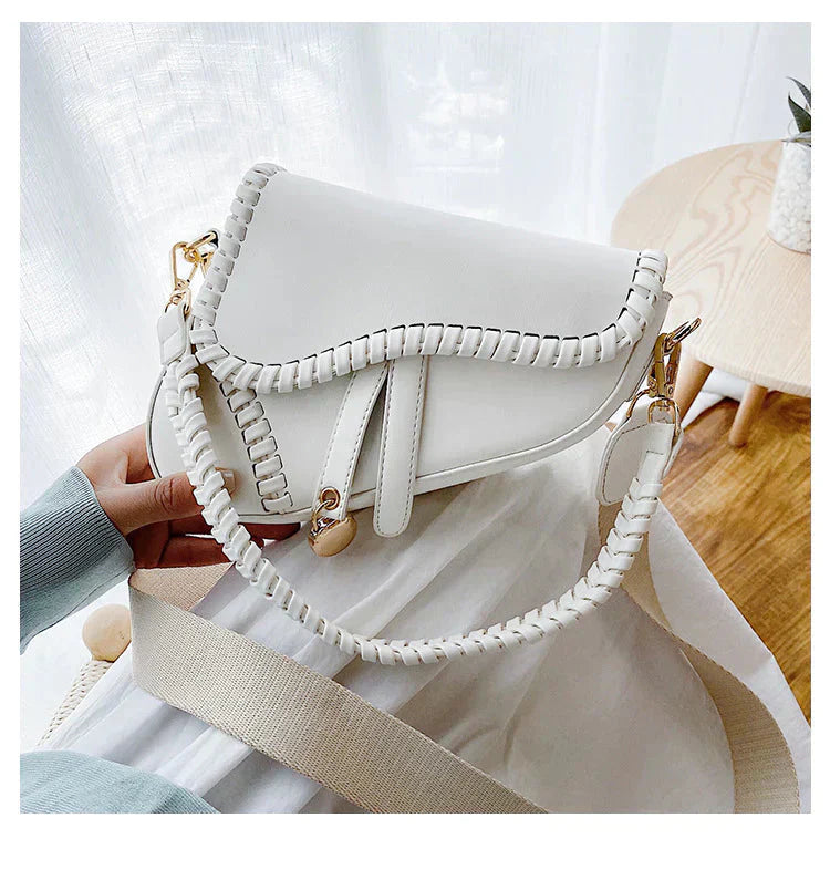 Women’s Bag – Combining Style