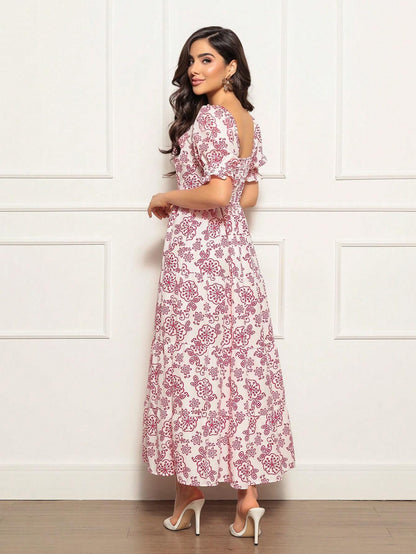 Long printed dress with sleeves