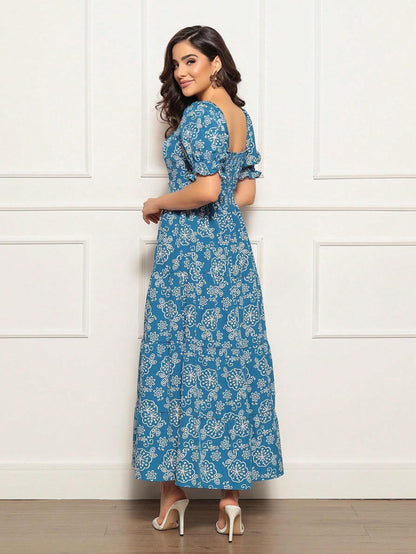 Long printed dress with sleeves
