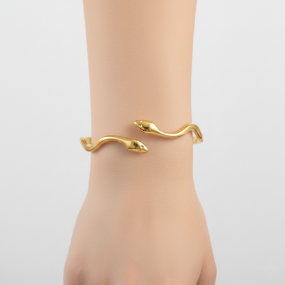 Niche Minimalist Open-end Gold Ripple Line Bracelet