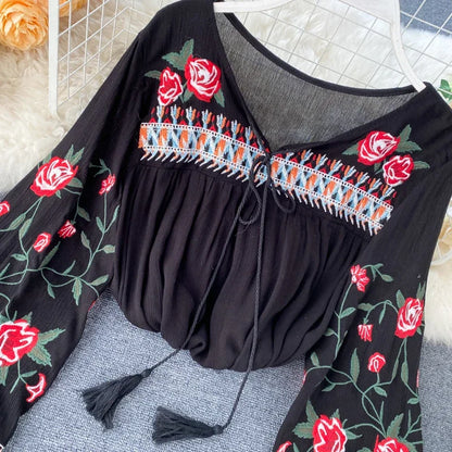 Boho Embroidered Blouse - Livellia