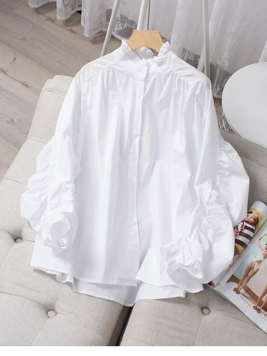 Victorian Ruffle Stand - Livellia