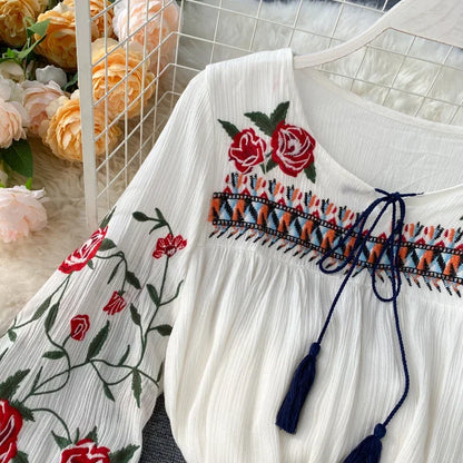 Boho Embroidered Blouse - Livellia
