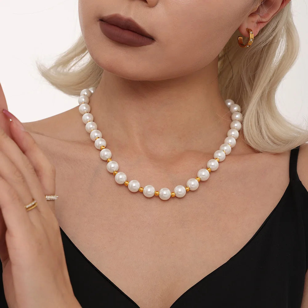 Ocean Lace Necklace - Livellia