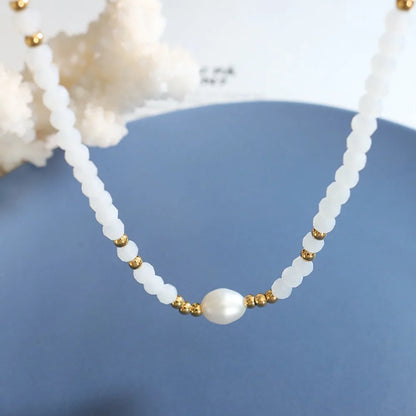 Subtle Bead Necklace - Livellia