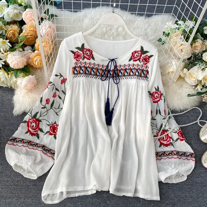 Boho Embroidered Blouse - Livellia