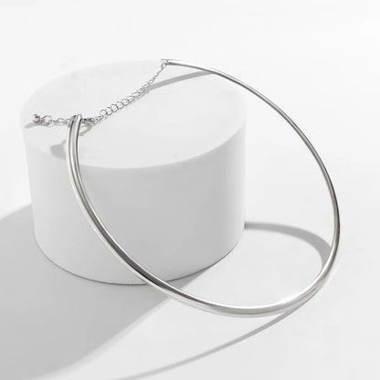 Sculpted Halo Choker - Livellia