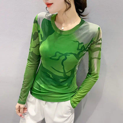 Mesh Graphic Tee - Livellia