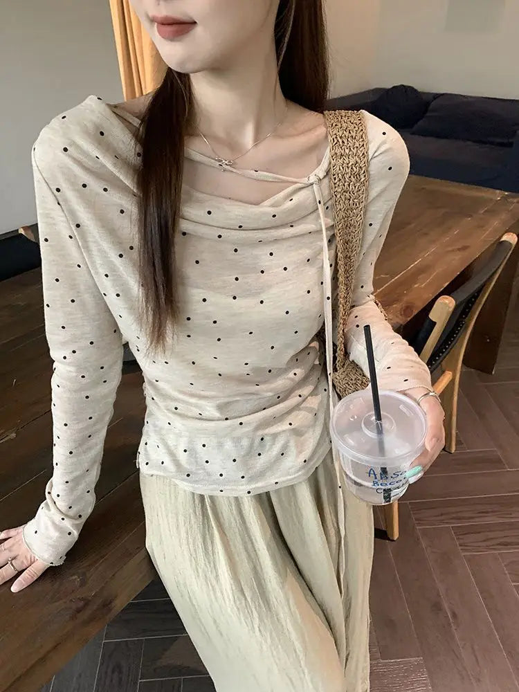 Chic Polka Pleat - Livellia