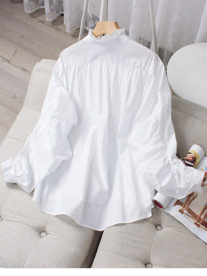 Victorian Ruffle Stand - Livellia