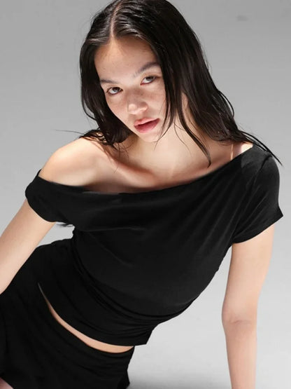 Asymmetric Off-Shoulder Top - Livellia