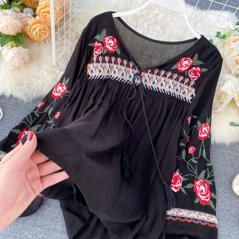 Boho Embroidered Blouse - Livellia