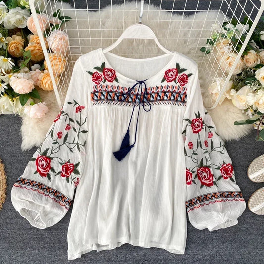 Boho Embroidered Blouse - Livellia