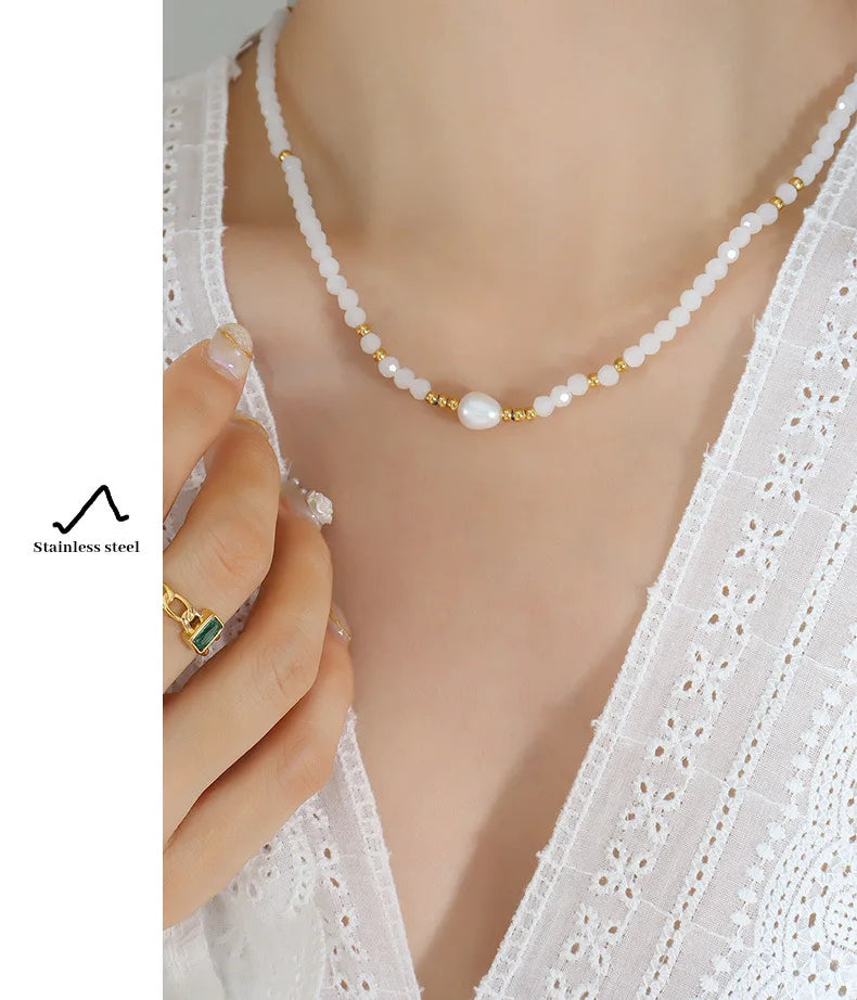 Subtle Bead Necklace - Livellia
