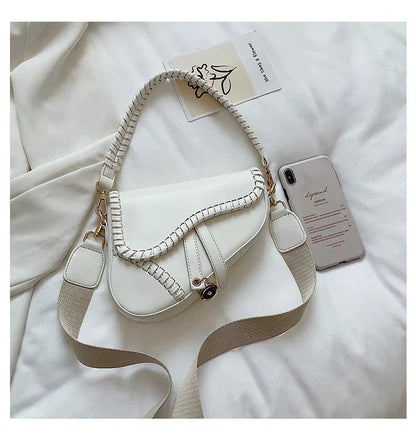 Women’s Bag – Combining Style