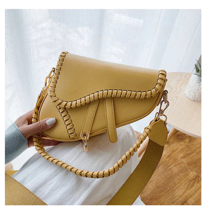 Women’s Bag – Combining Style