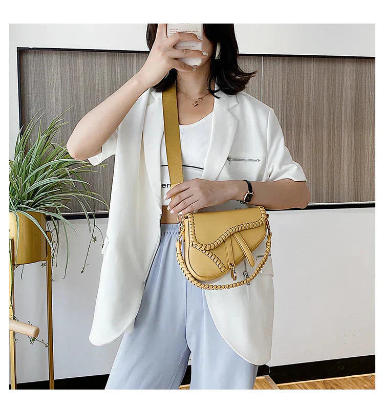 Women’s Bag – Combining Style